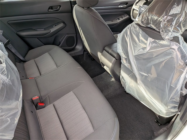 2025 Nissan Altima SV photo 18