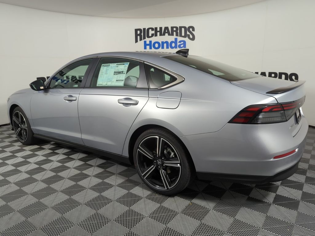 2025 Honda Accord Hybrid Sport photo 3