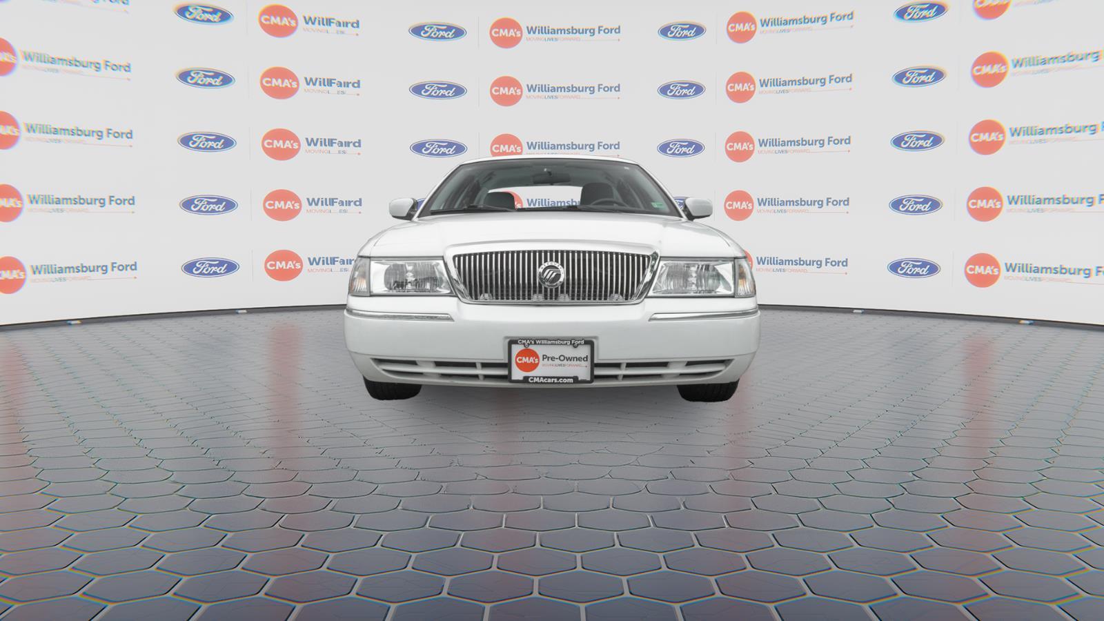 2005 Mercury Grand Marquis GS photo 2