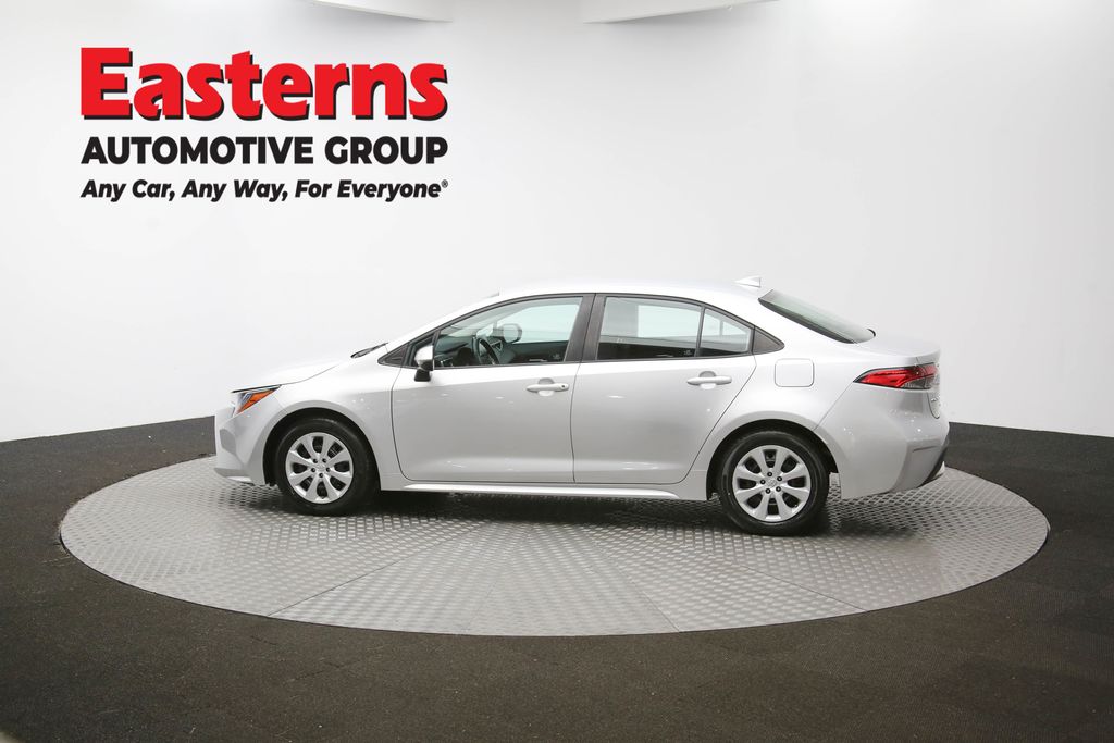 2021 Toyota Corolla LE photo 46