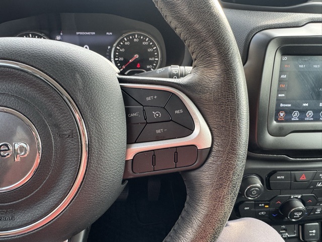 2021 Jeep Renegade Latitude photo 22