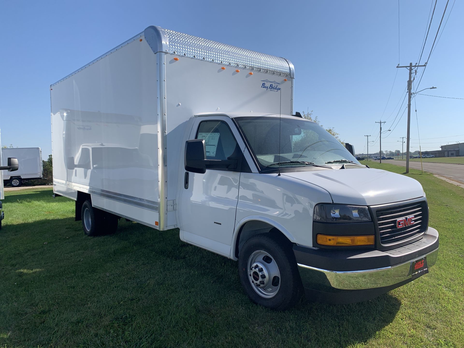 2025 Gmc Savana 3500 Cutaway photo 31