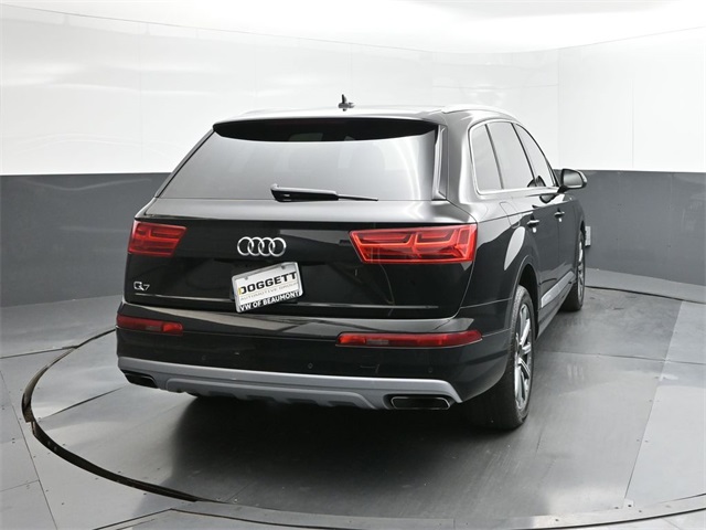 2019 Audi Q7 55 Premium photo 11