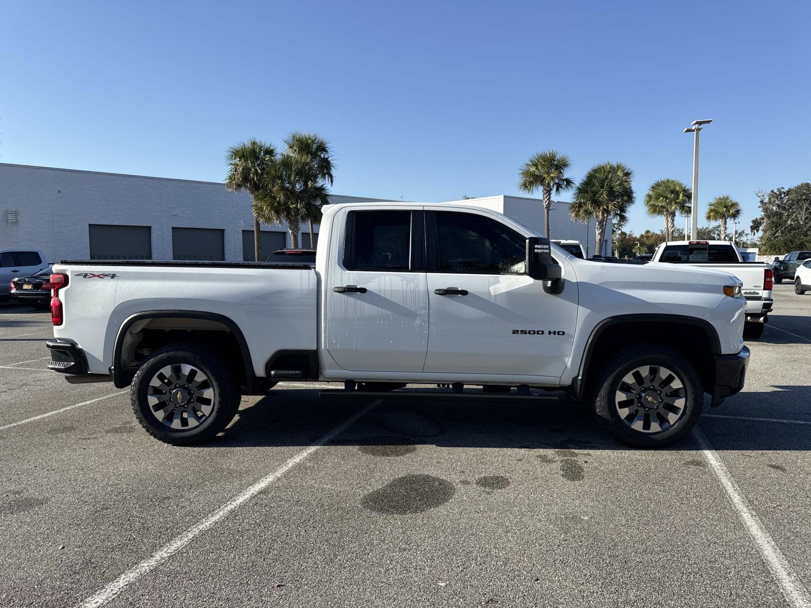 2023 Chevrolet Silverado 2500HD Custom's photo