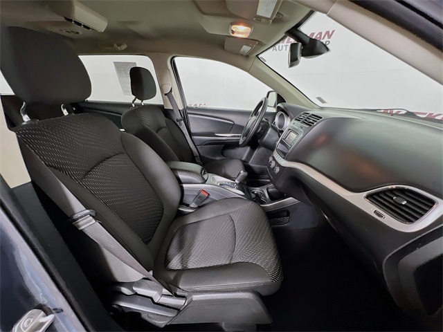 2018 Dodge Journey SXT photo 35