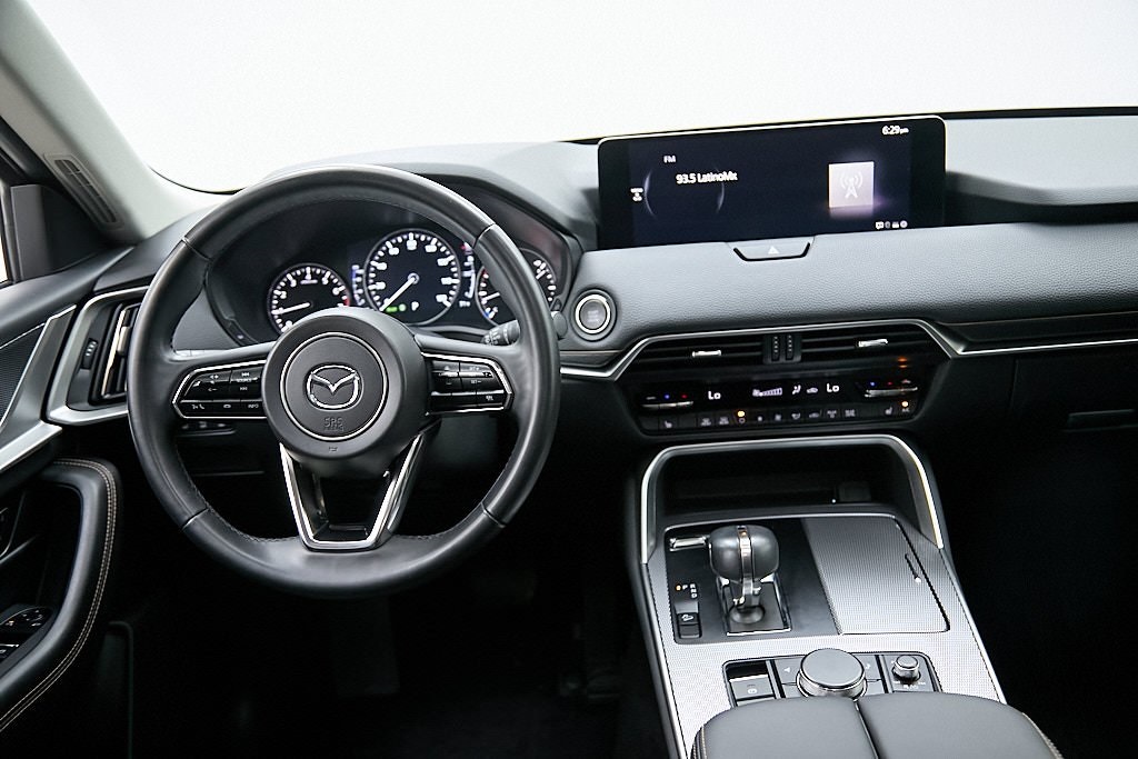 2025 MAZDA CX-90 - Image 24