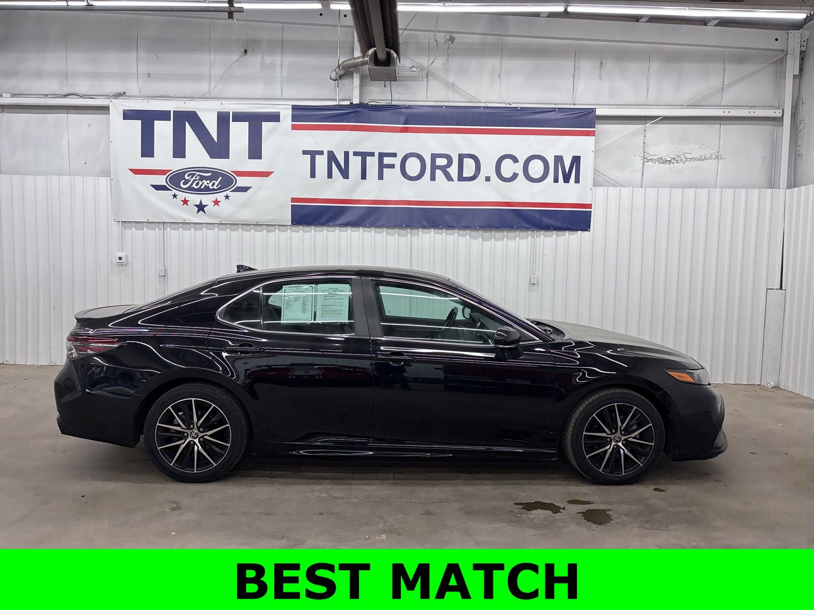 2022 Toyota Camry SE FWD