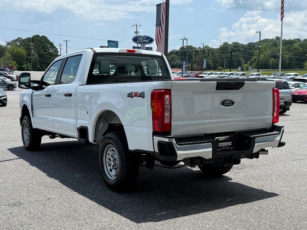 2025 Ford F-250 XL photo 2