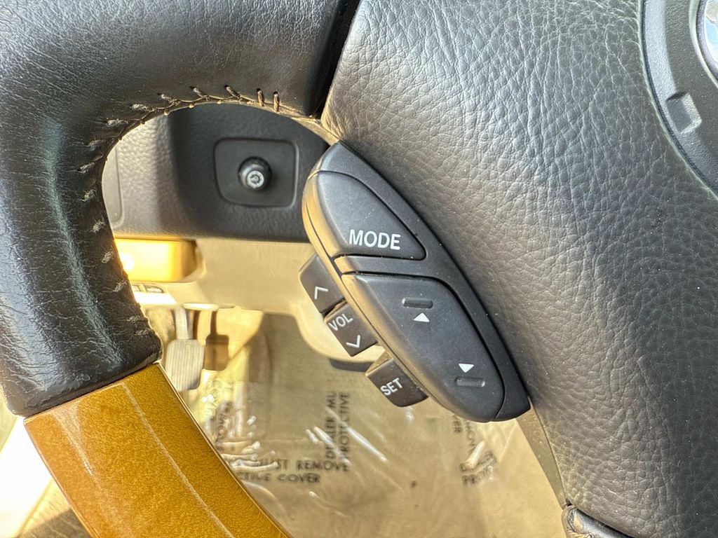 2002 Lexus SC 430 photo 23
