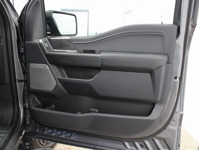 2023 Ford F-150 XLT photo 23