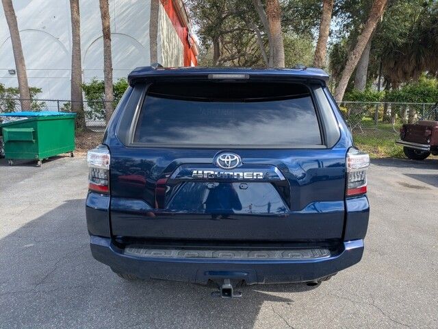 2023 Toyota 4Runner SR5 photo 3