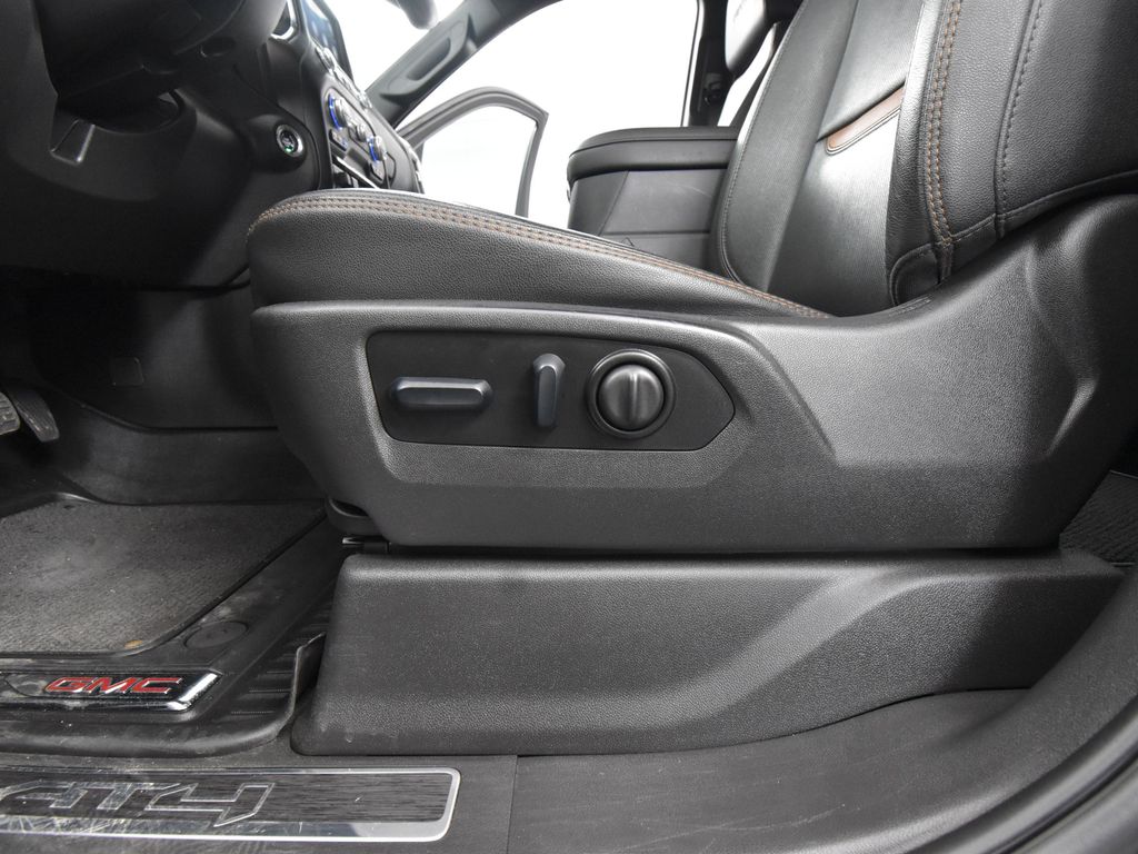 2023 Gmc Sierra HD AT4 photo 17