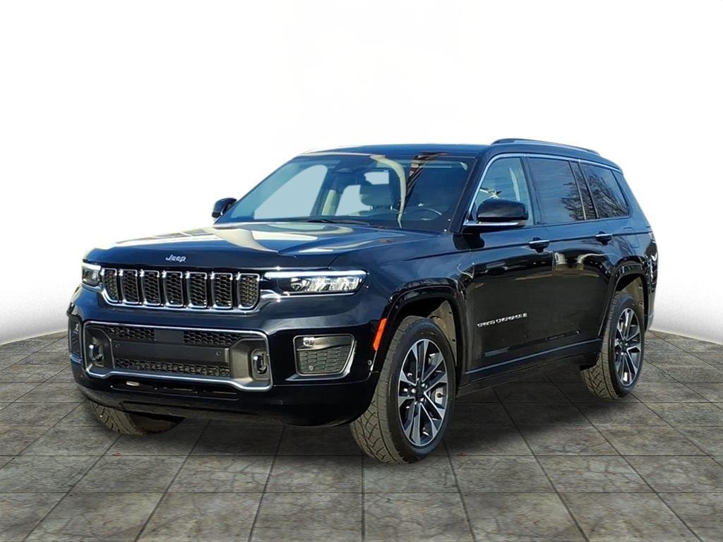 2021 Jeep Grand Cherokee L Overland's photo