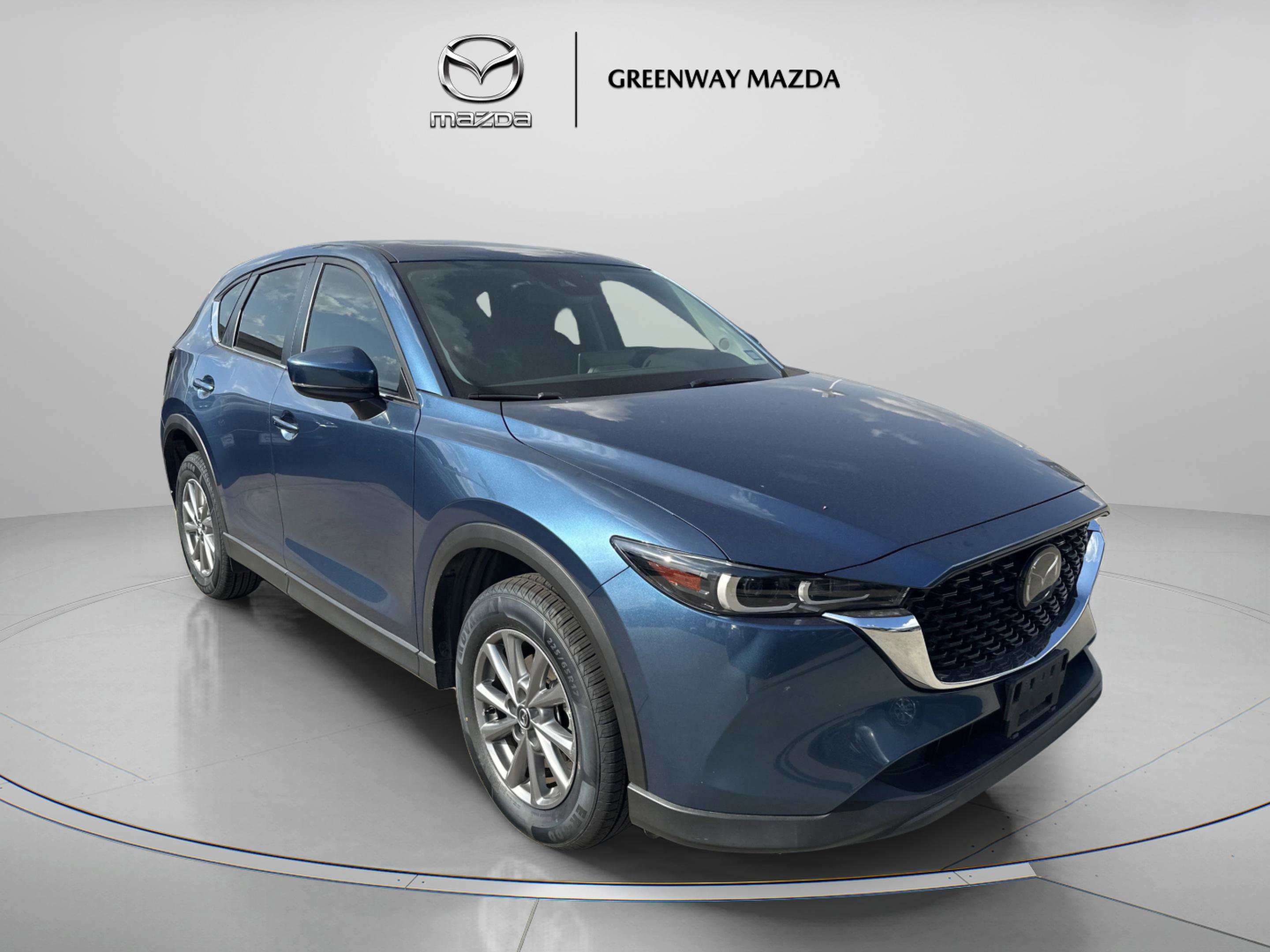 2023 Mazda CX-5 S Preferred package's photo