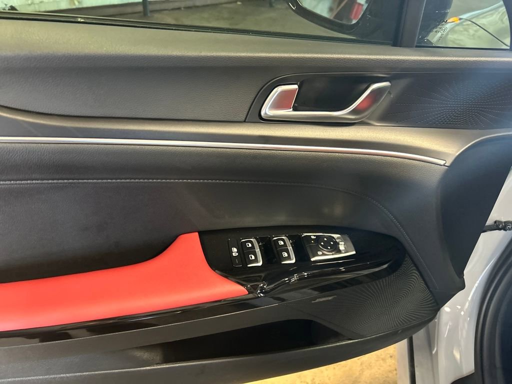 2025 Kia K5 GT-Line photo 12