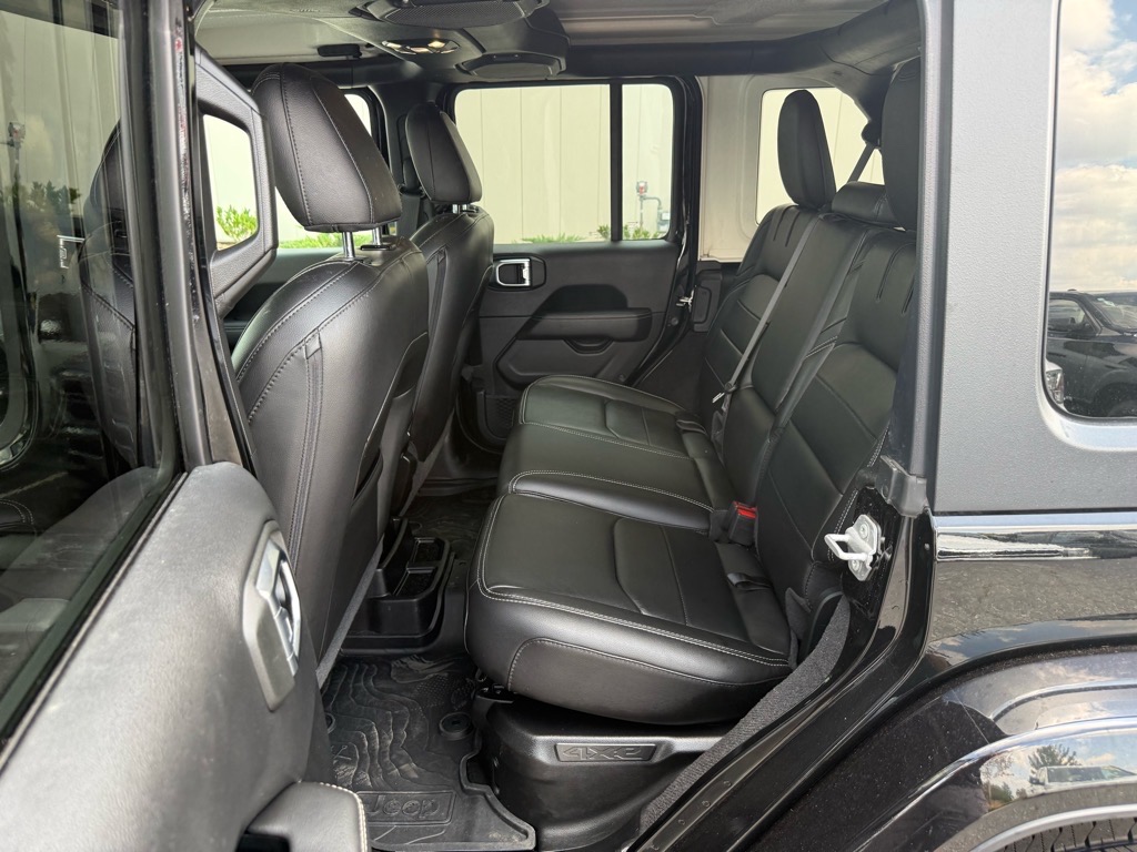 2021 Jeep Wrangler Unlimited Sahara 4xe photo 10