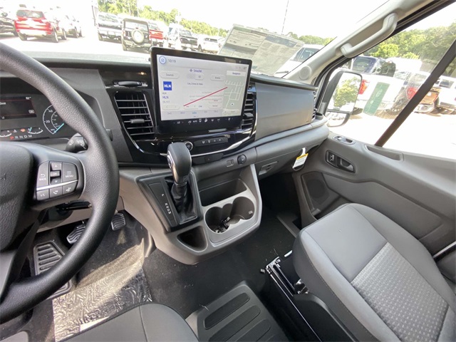2025 Ford Transit photo 4