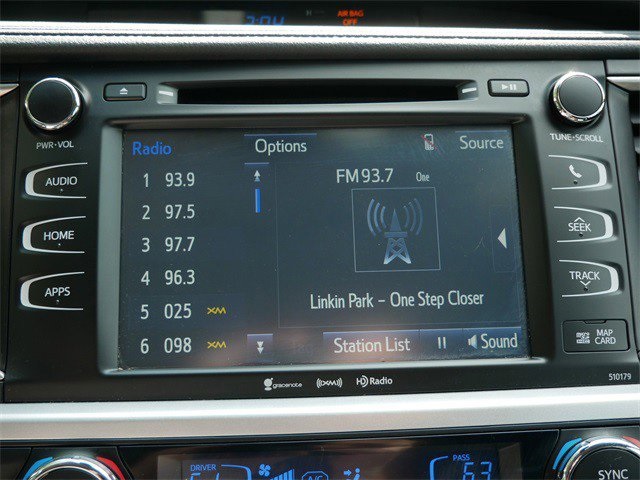 2017 Toyota Highlander XLE photo 19