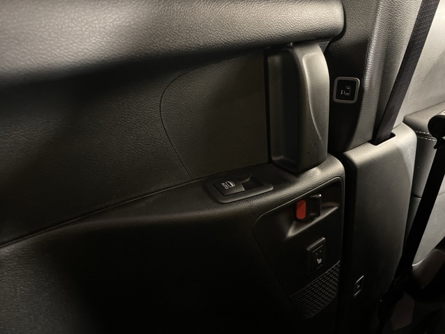 2025 Chrysler Pacifica photo 33