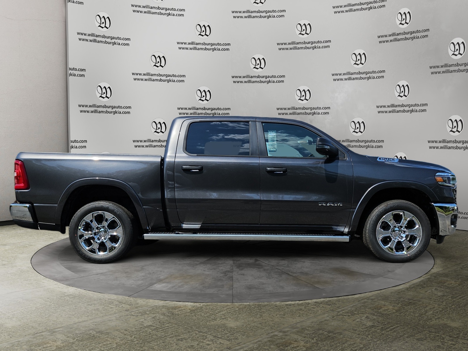 2025 Ram 1500 Big Horn Lone Star photo 6