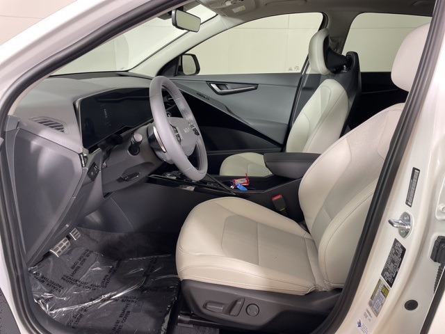 2025 Kia Niro EX Touring photo 18