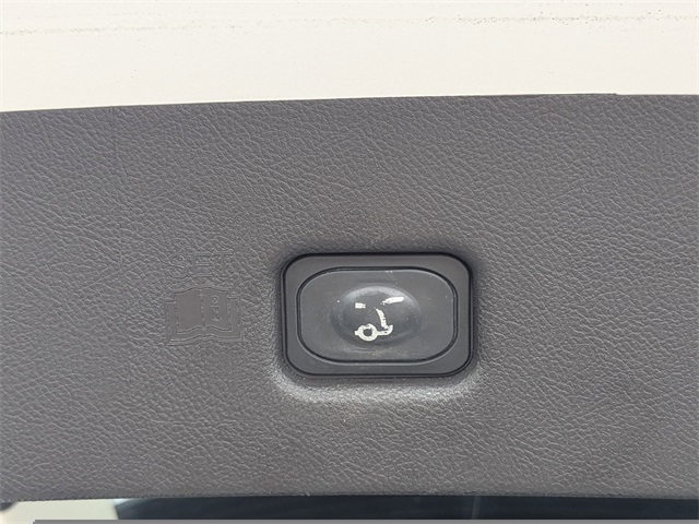 2022 Lincoln Nautilus Black Label photo 4