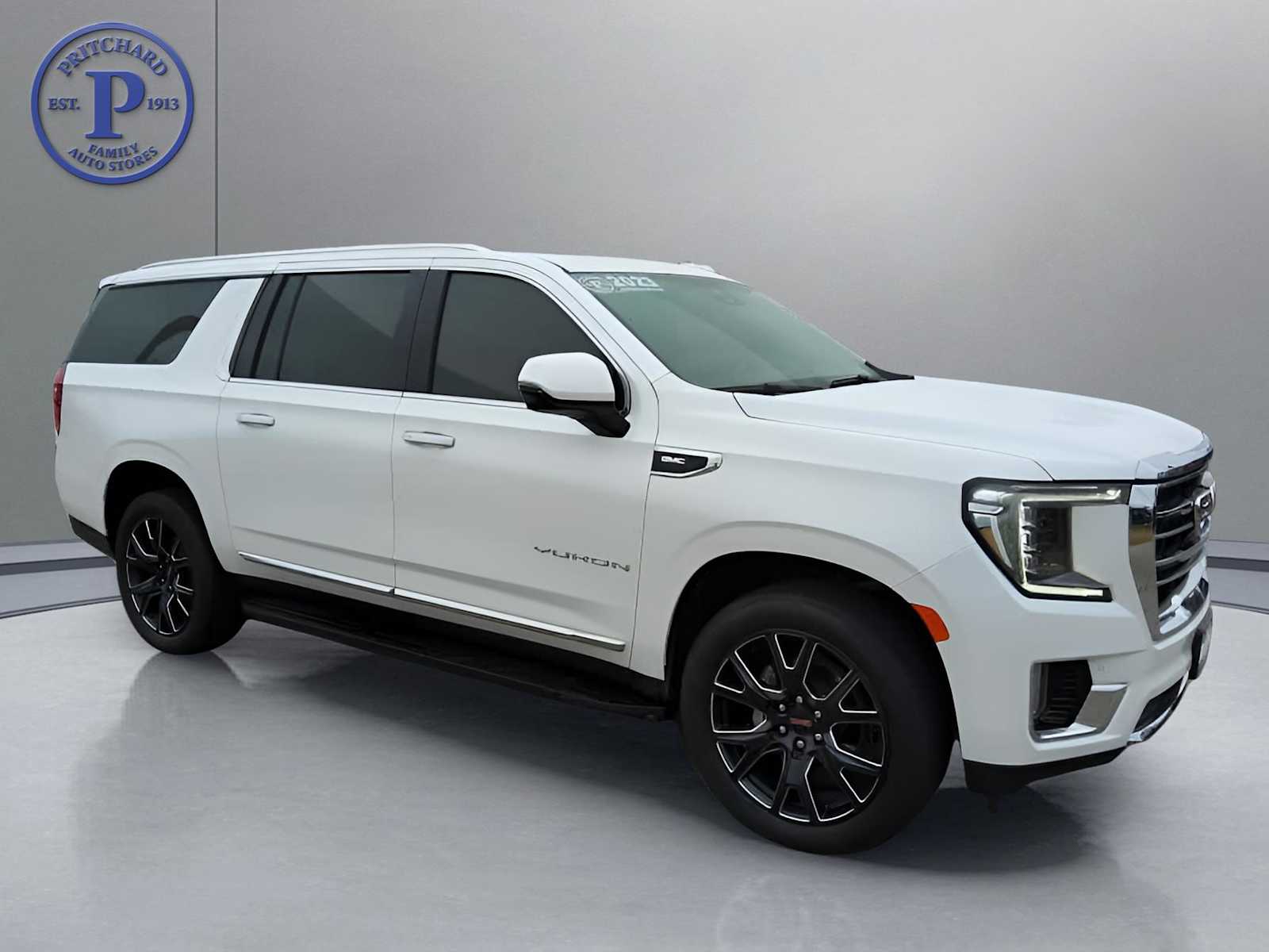 2023 GMC Yukon XL SLT's photo