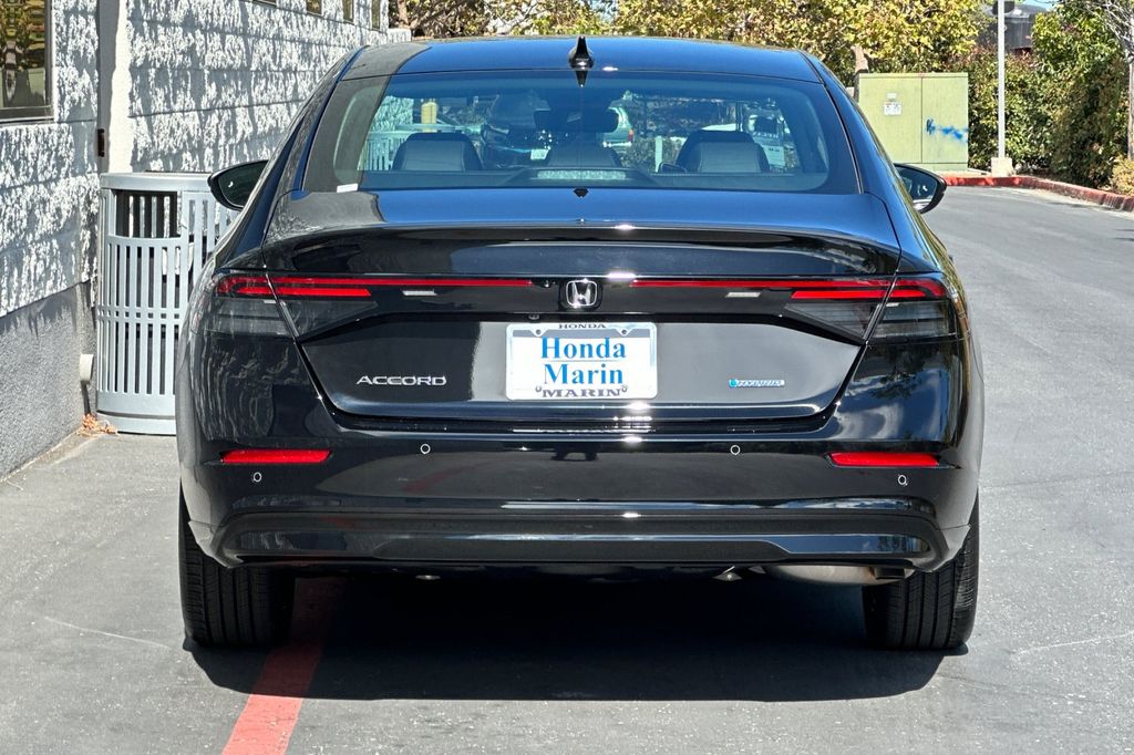 2025 Honda Accord Hybrid EX-L photo 5