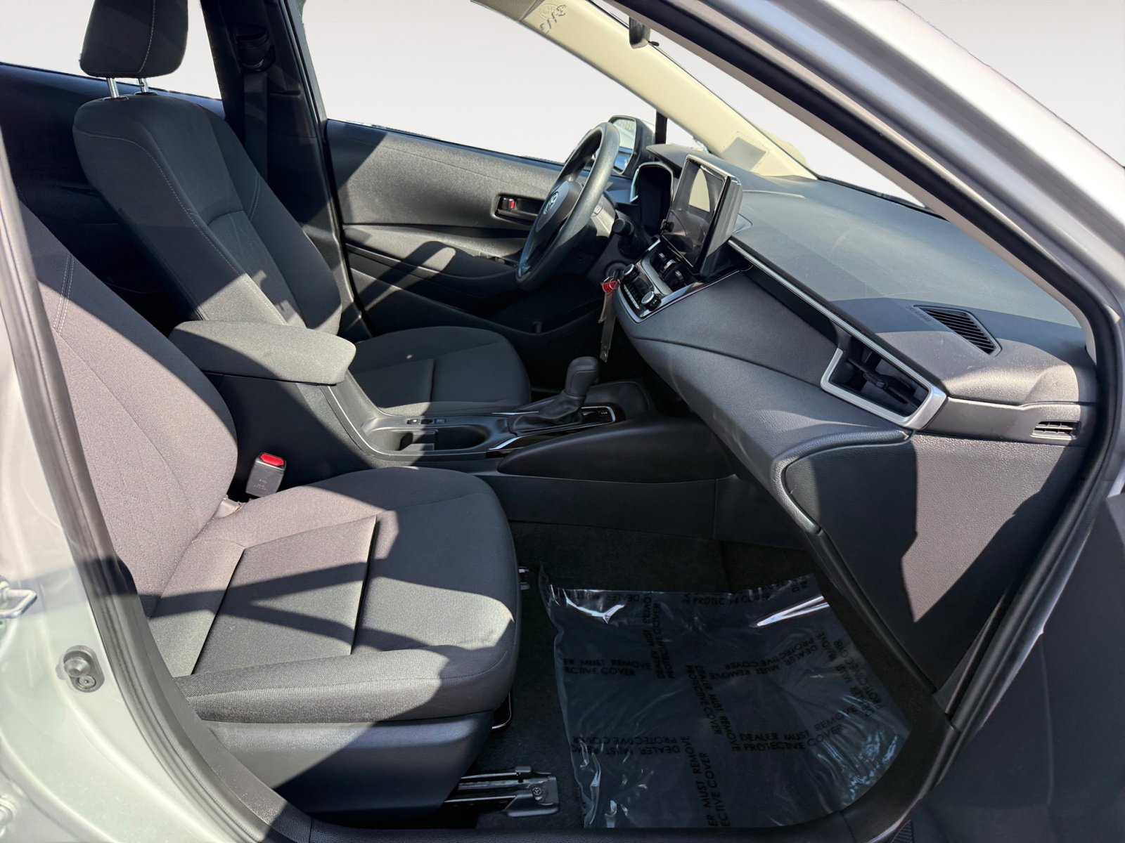 2024 Toyota Corolla LE photo 18