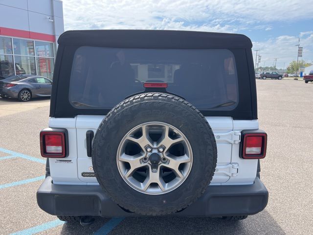 2020 Jeep Wrangler Unlimited Freedom photo 5