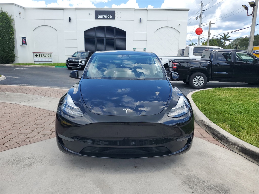 Used 2020 Tesla Model Y Long Range with VIN 5YJYGDEE8LF031416 for sale in Northfield, Minnesota