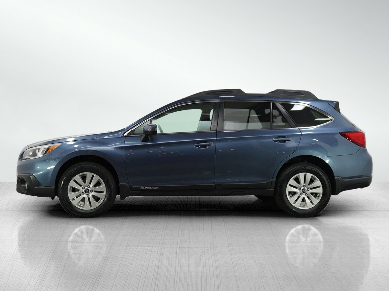 Used 2016 Subaru Outback Premium with VIN 4S4BSAHC5G3276833 for sale in South Saint Paul, Minnesota