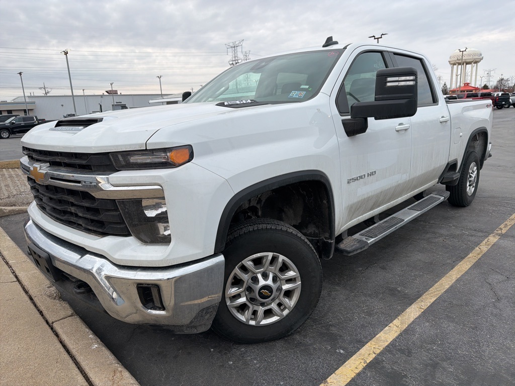 2025 CHEVROLET SILVERADO HD - Image 1