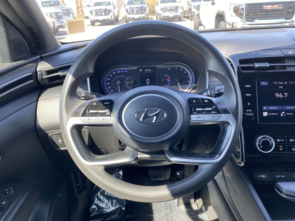 2023 Hyundai Santa Cruz SEL photo 11
