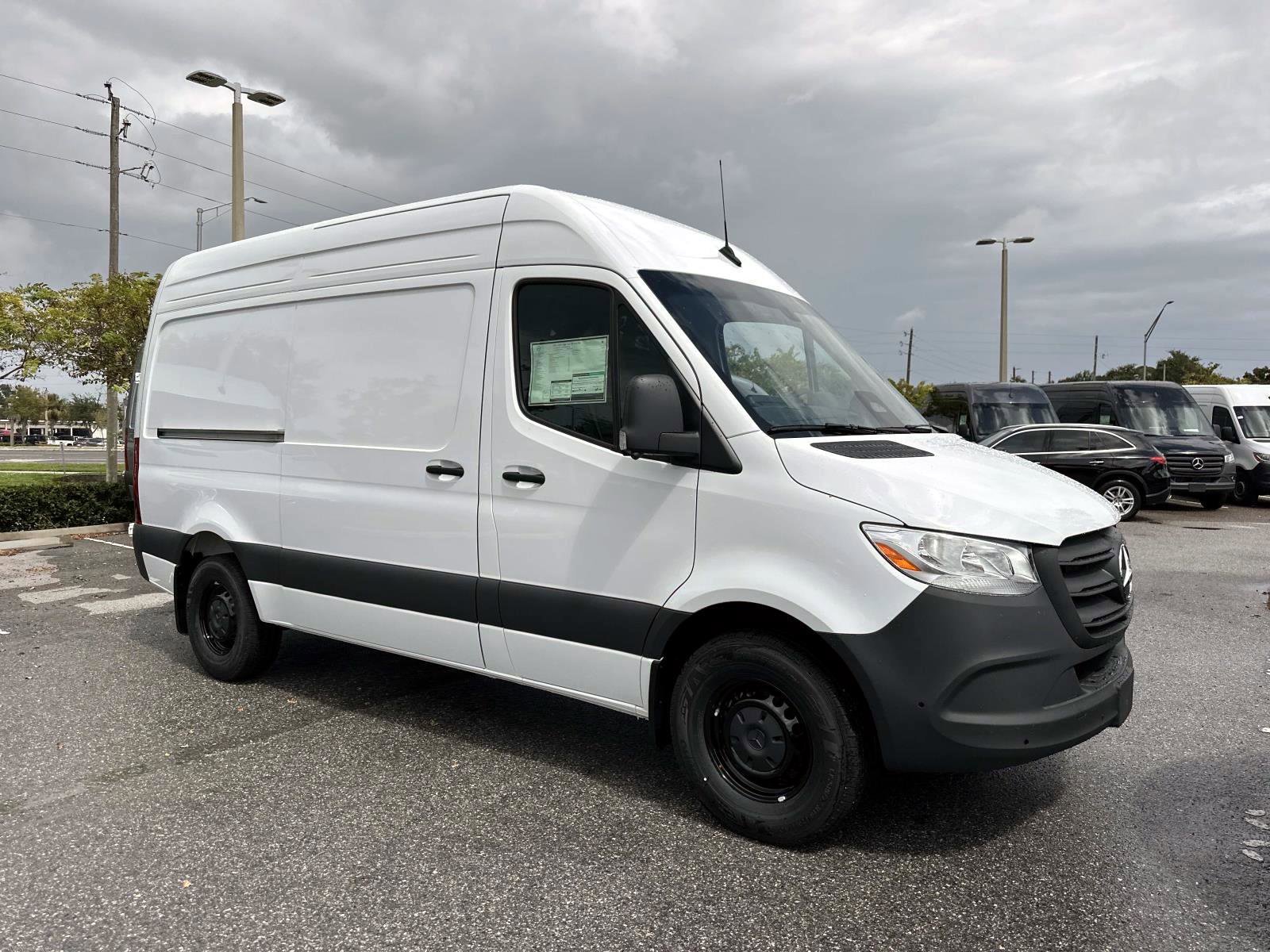 2026 Mercedes Benz Sprinter 2500 photo 6