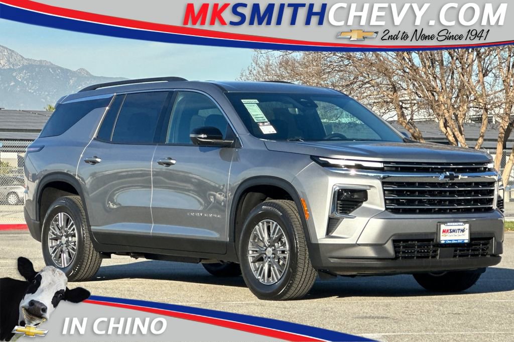 2026 Chevrolet Traverse LT's photo