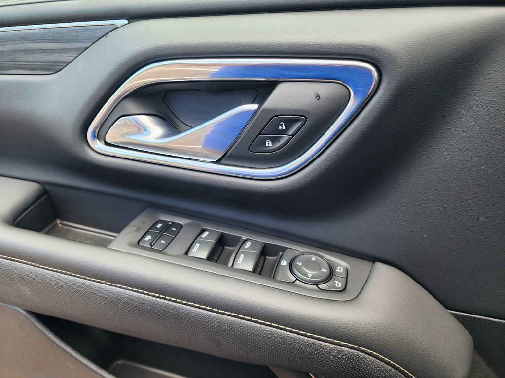 2023 Gmc Yukon SLT photo 14
