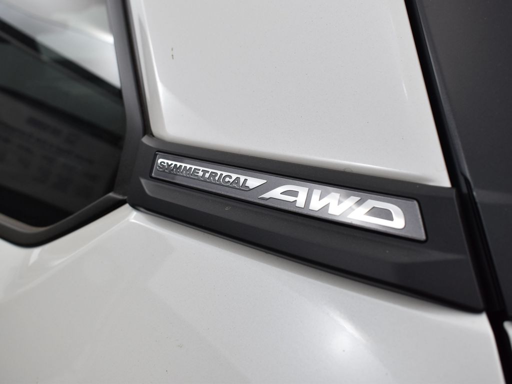 2025 Subaru Forester Touring photo 23