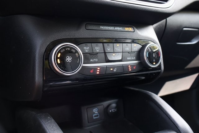 2022 Ford Escape SE photo 14