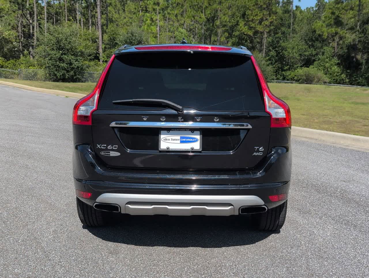 2017 Volvo XC60 Dynamic photo 11