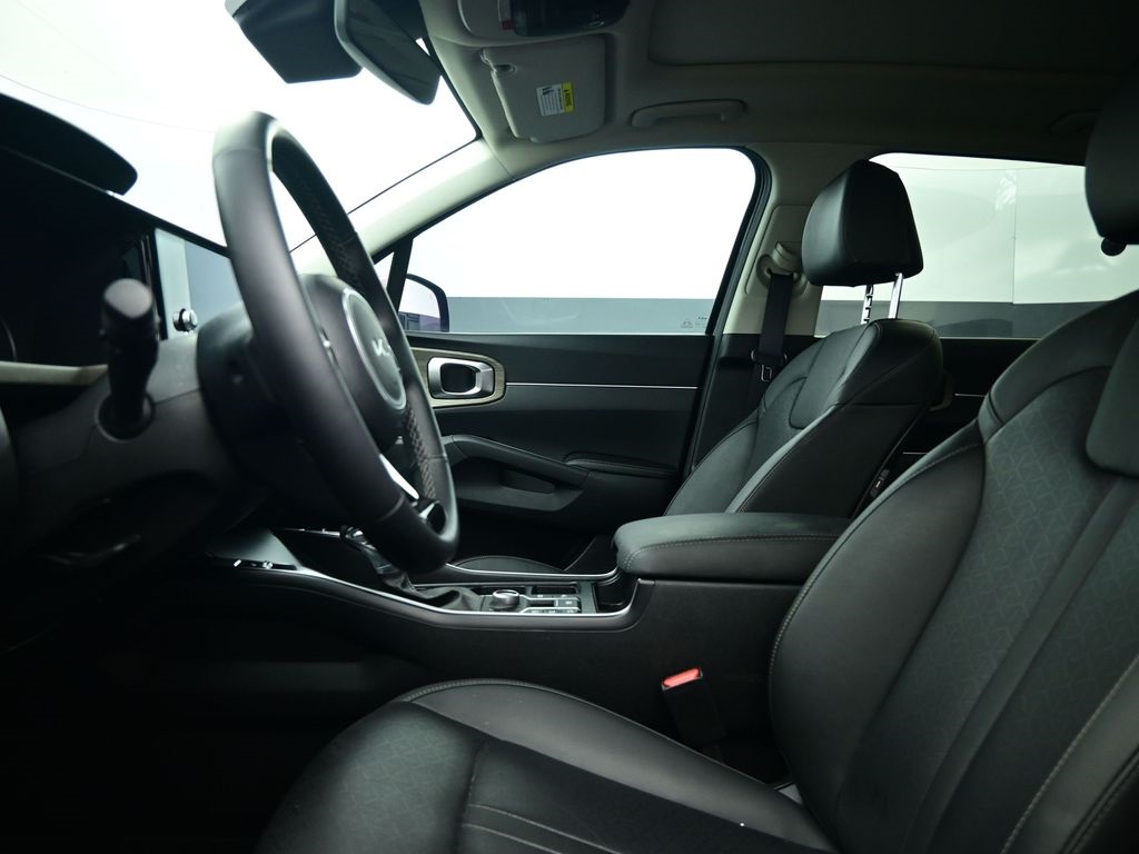2023 Kia Sorento X-Line EX photo 3