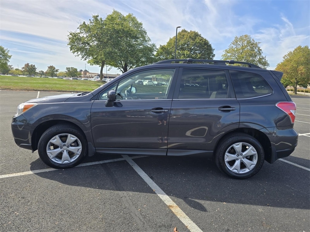 2015 Subaru Forester 2.5i Limited photo 13