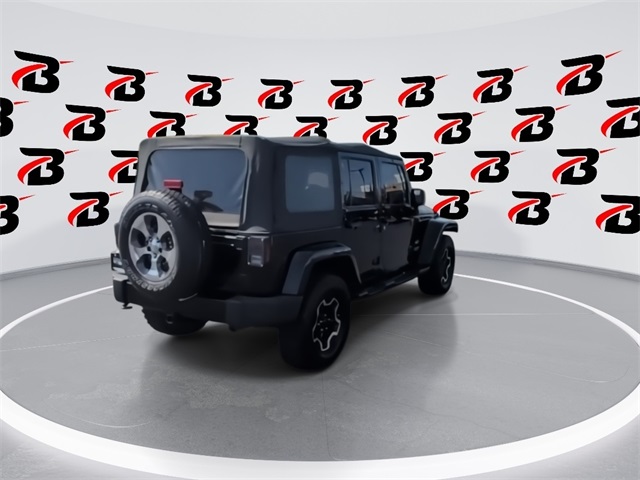 2017 Jeep Wrangler Unlimited Sahara photo 7