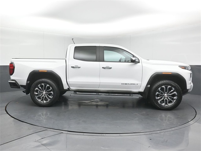 2023 GMC CANYON - Image 8