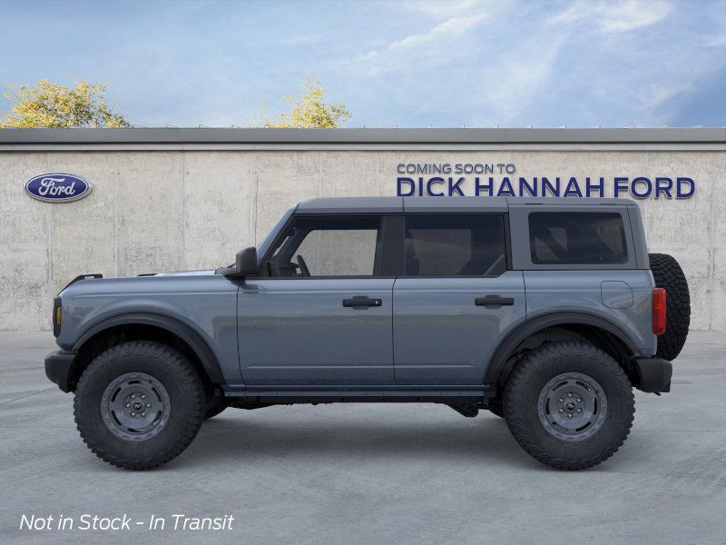2025 Ford Bronco Base photo 3