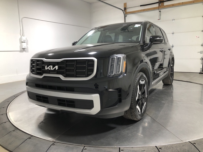 2024 Kia Telluride S photo 3