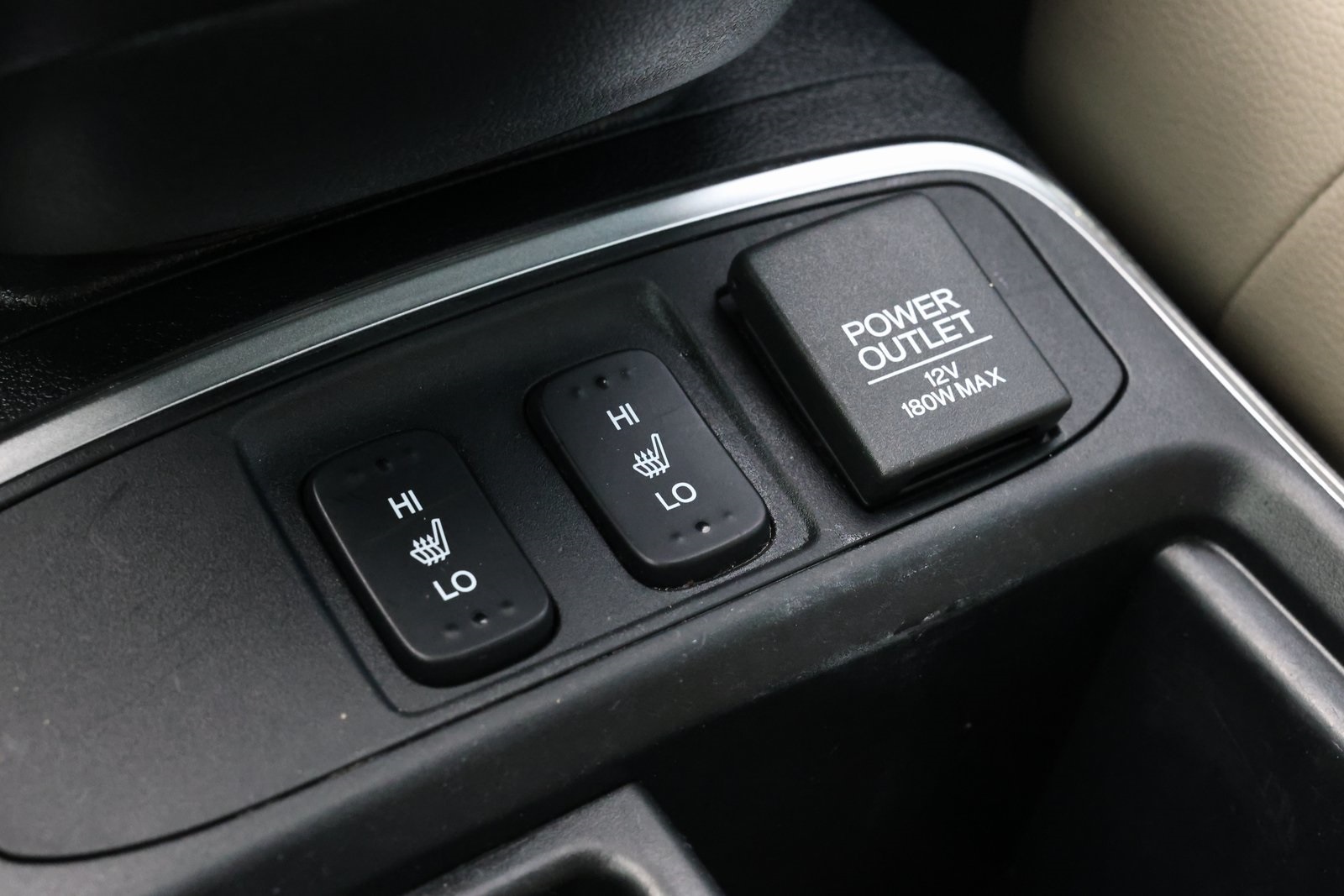 2016 Honda CR-V Touring photo 4