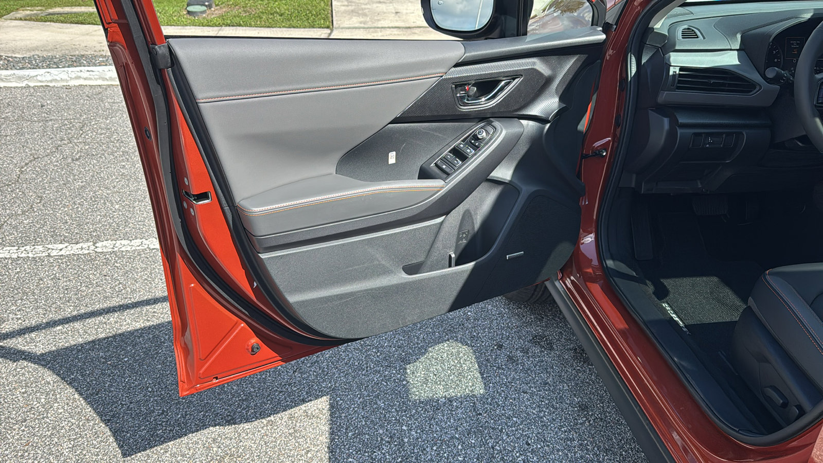 2025 Subaru Crosstrek Limited photo 10