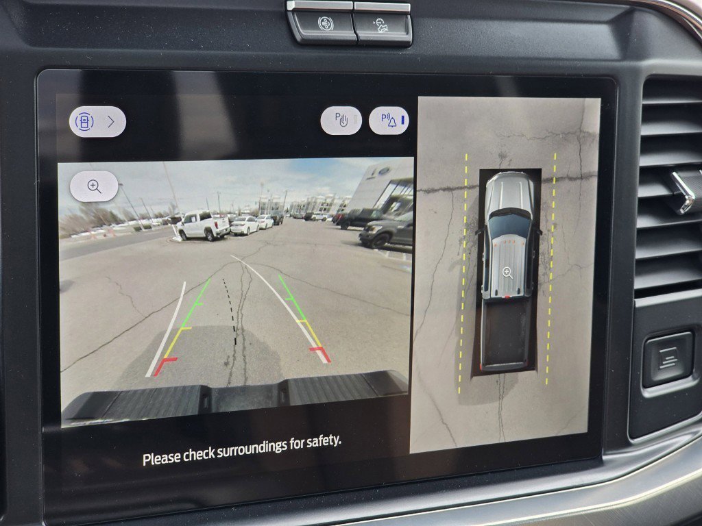 2025 Ford F-350 King Ranch photo 3