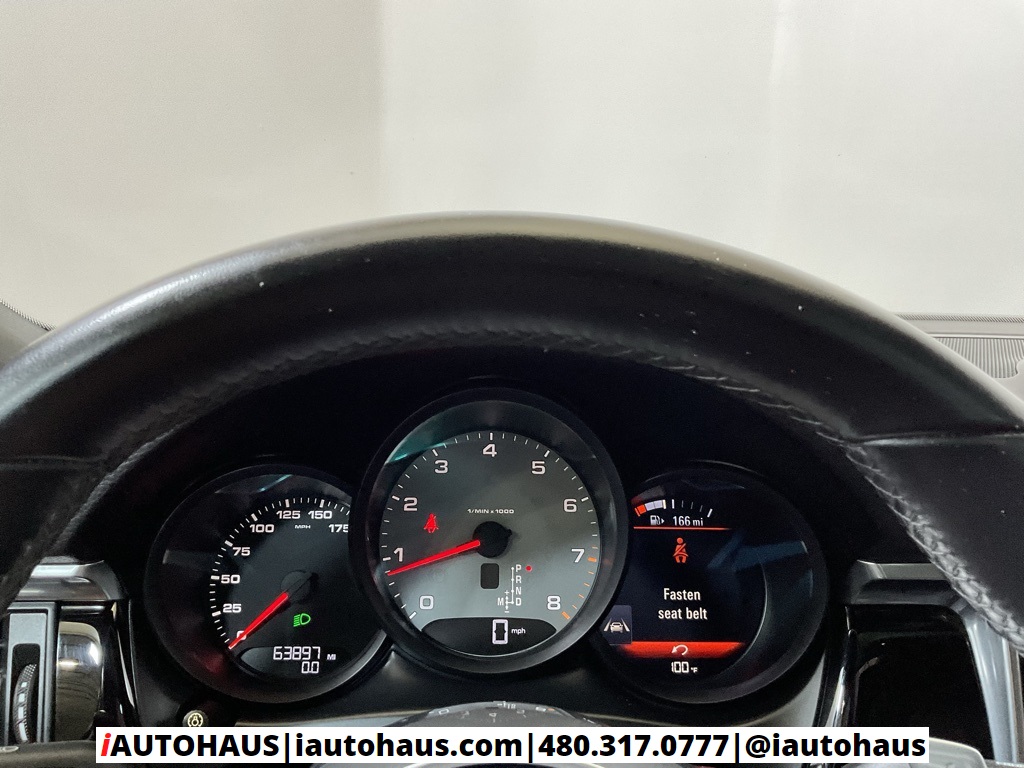 2019 Porsche Macan S photo 21